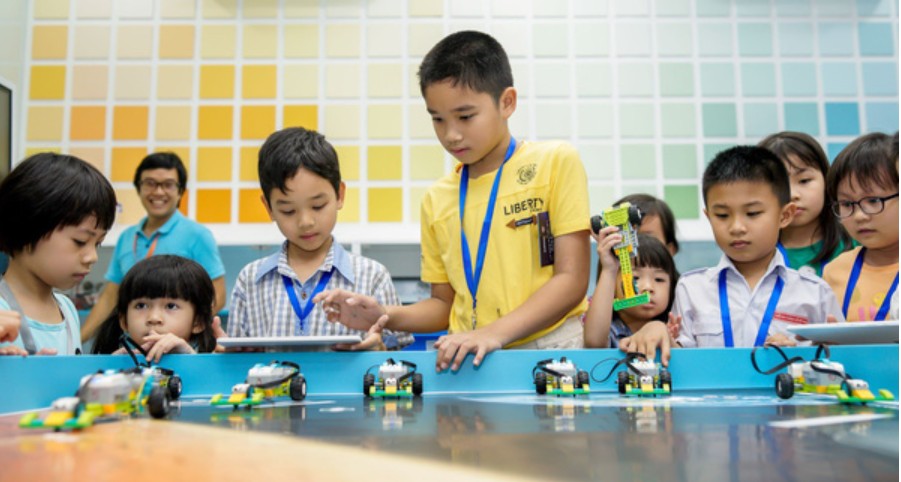 Phương Pháp Giảng Dạy STEM Cho Giáo Viên 2026